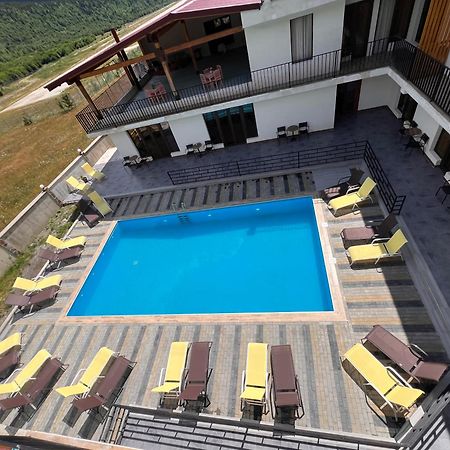Anne'S Hotel In Mestia Exterior photo